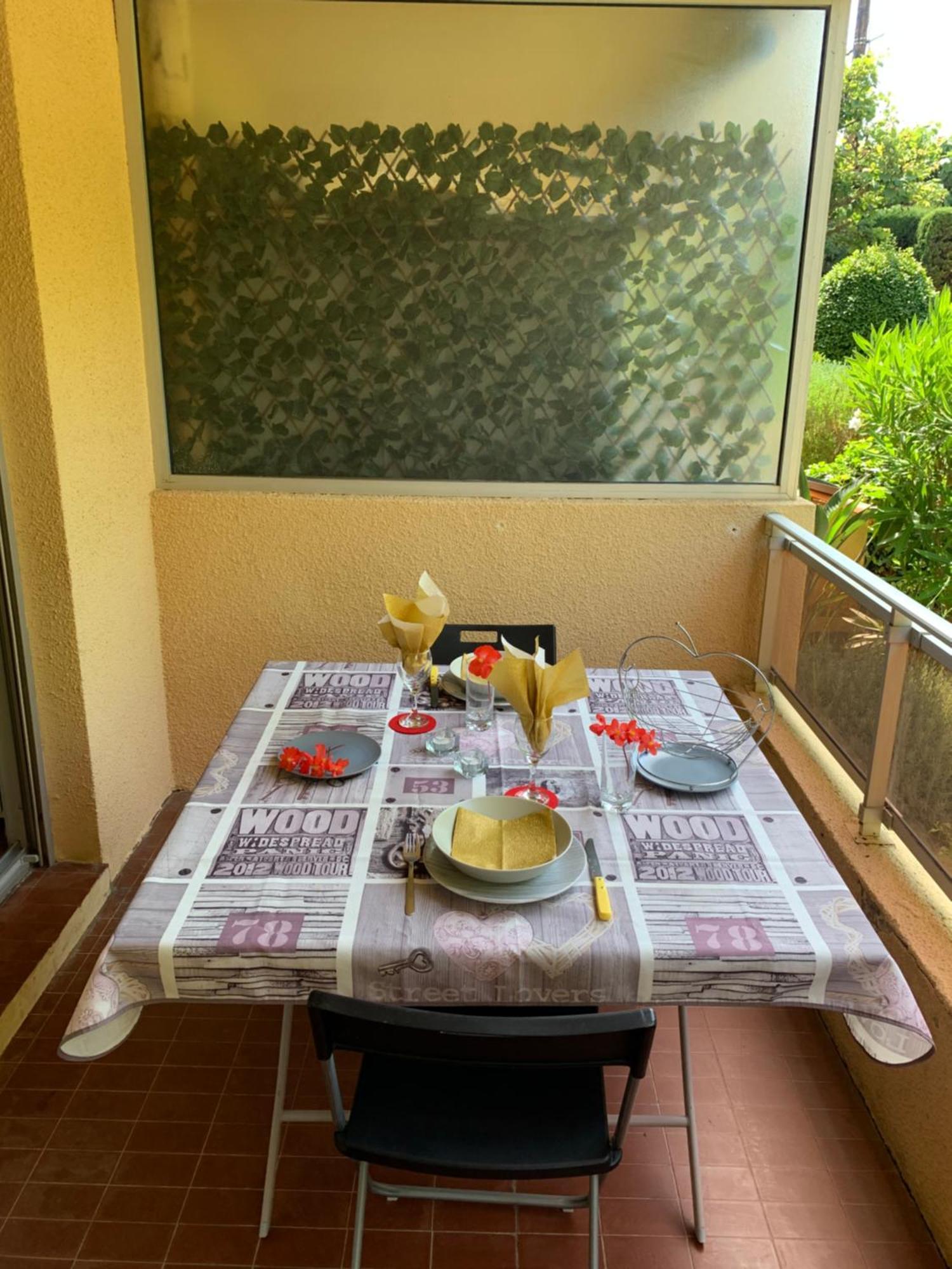 Studio Azur Six-Fours-les-Plages Exterior photo